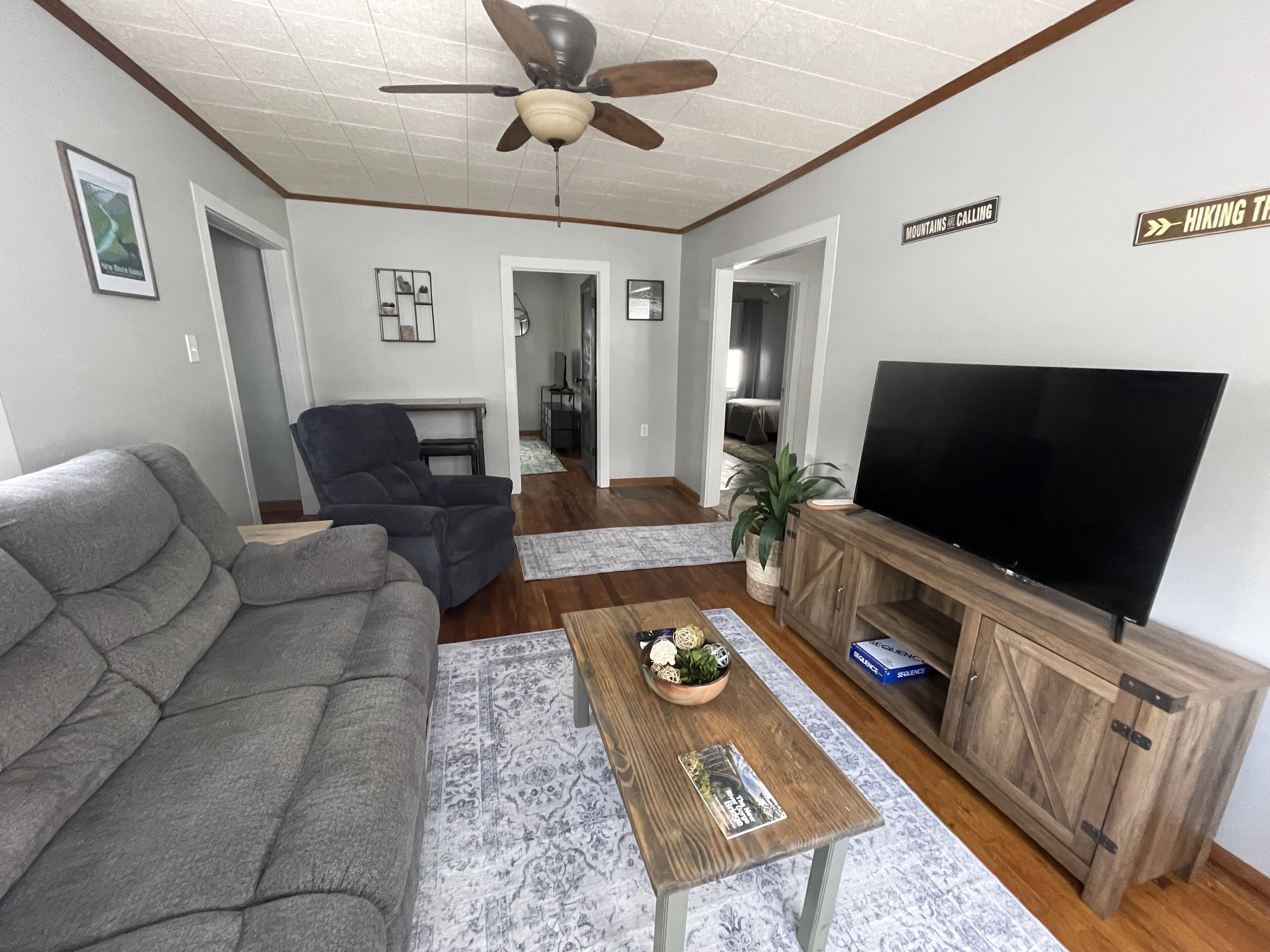 Cozy home 1 mile from New River Gorge Bridge
