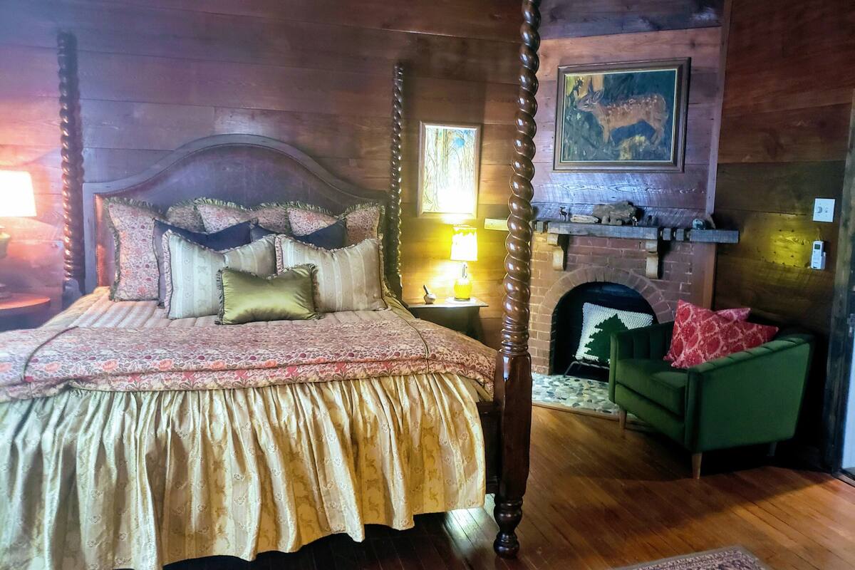 Keaton's Lodge