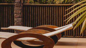 21-inch flat-screen TV with satellite channels, TV