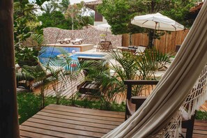 Kahden hengen comfort-huone (yksi tai kaksi sänkyä) | Parveke