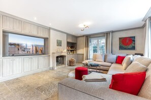 Luokittelematon kuva, 5 kautta 72, painike