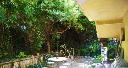 Pleasant 3-bedroom apartment with garden 5 minutes from the center!