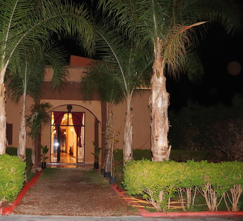 KECHVILLA IN MARRAKECH WITH AMAZING SWIMMING POOL