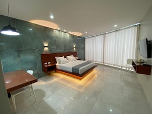 Honeymoon Room, 1 King Bed | Egyptian cotton sheets, premium bedding, pillow-top beds, minibar