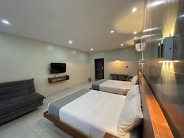 Quarto casal conforto, 2 camas Queen, hipoalérgico, vista para a cidade | Roupas de cama de algodão egípcio, roupas de cama premium