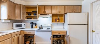 Sunny Home in Private Setting