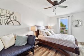 2 camere, una scrivania, Wi-Fi gratuito, lenzuola