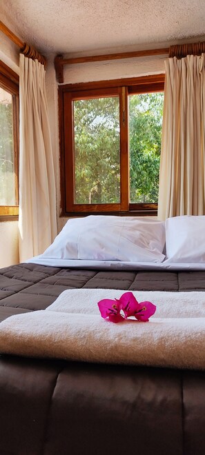 5 chambres, bureau, Wi-Fi gratuit