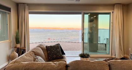 New Home with incredible views of Lake Powell