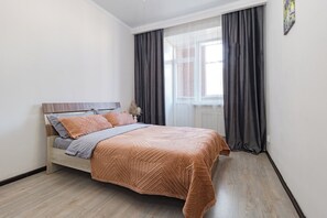 1 多间卧室、熨斗/熨衣板、免费 WiFi、床单