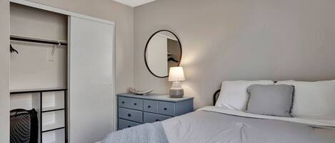 3 bedrooms, iron/ironing board, travel crib, WiFi