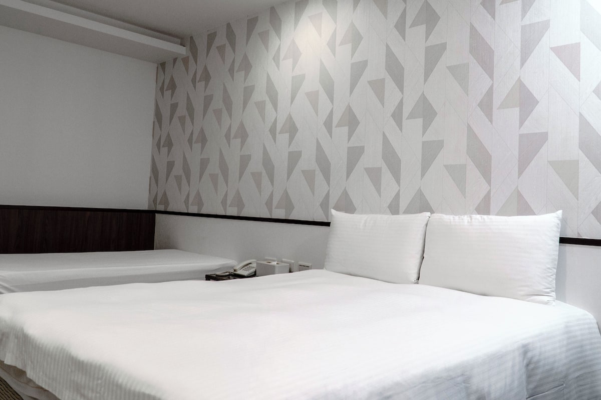 Basic Triple Room | Free WiFi
