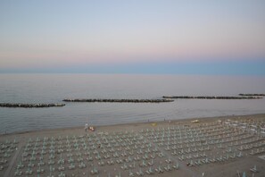 Beach - Hotel Doge (Rimini)