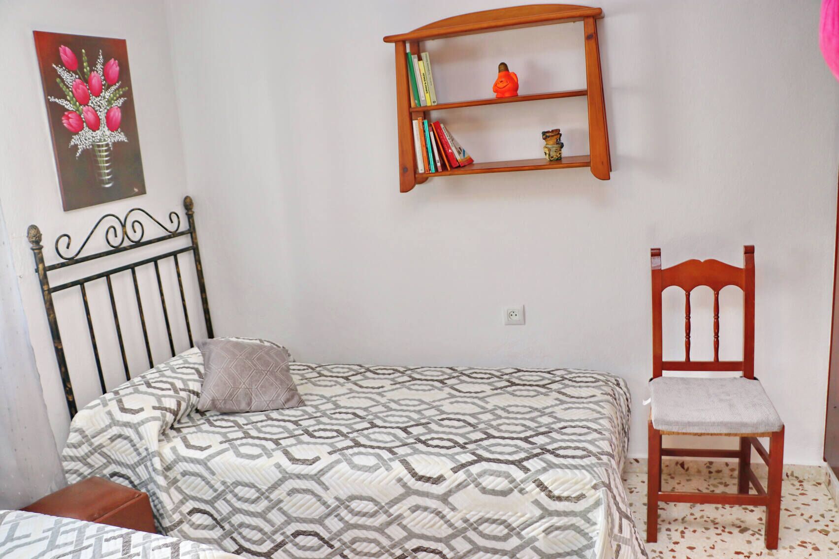 3 chambres, fer et planche à repasser, draps fournis