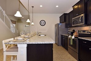 Casa, varias camas | Cocina privada