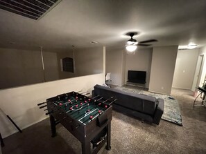 Game room - Heated Pool House (w) Game rooms 15 Min from strip (Las Vegas)