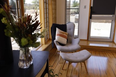 Wedgetaildown Accommodation - Into the Wild