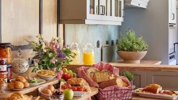 Desayuno bufé gratuito y diario