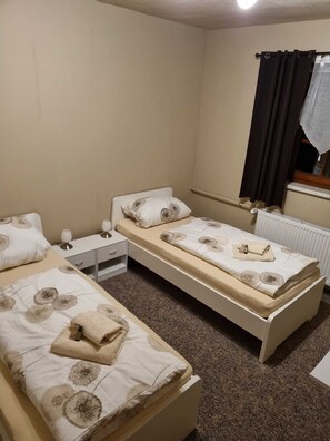 Imagen sin descripción, 3 de 8, botón