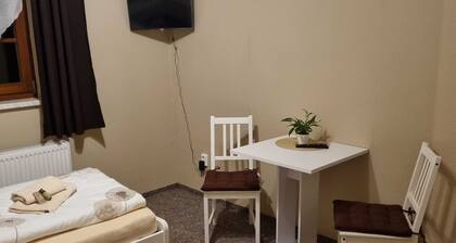 Room 05 (ZX) - Pension Torgau