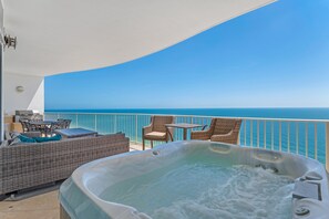 Idromassaggio all'aperto