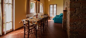 Charming Stone House in Castiglion Fiorentino: Your perfect Tuscan Getaway!