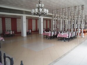 Restaurant - Dahlia Garden (Varna)