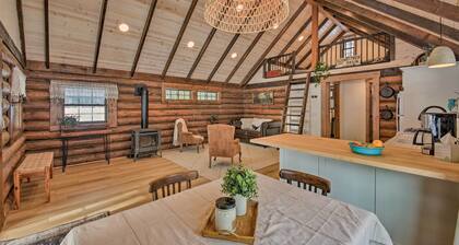 Serene Kootenai Cabin - 3 Mi to Dtwn & River!