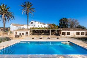 Pool - Apartment "Son Crespi Vell" with Pool, Wi-Fi, Terrace & Garden (Manacor)