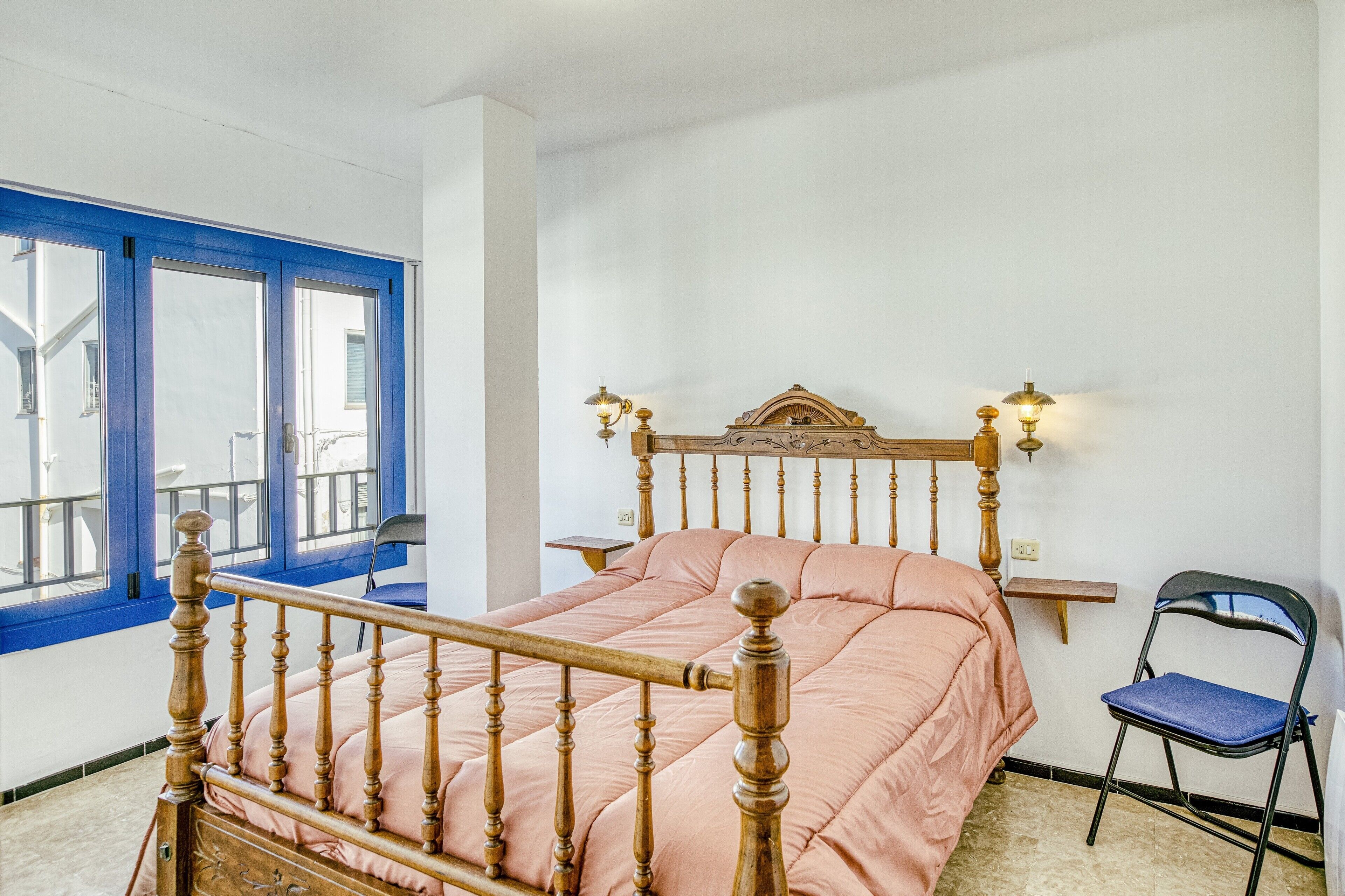 3 室のベッドルーム、アイロン / アイロン台、ベッドシーツ