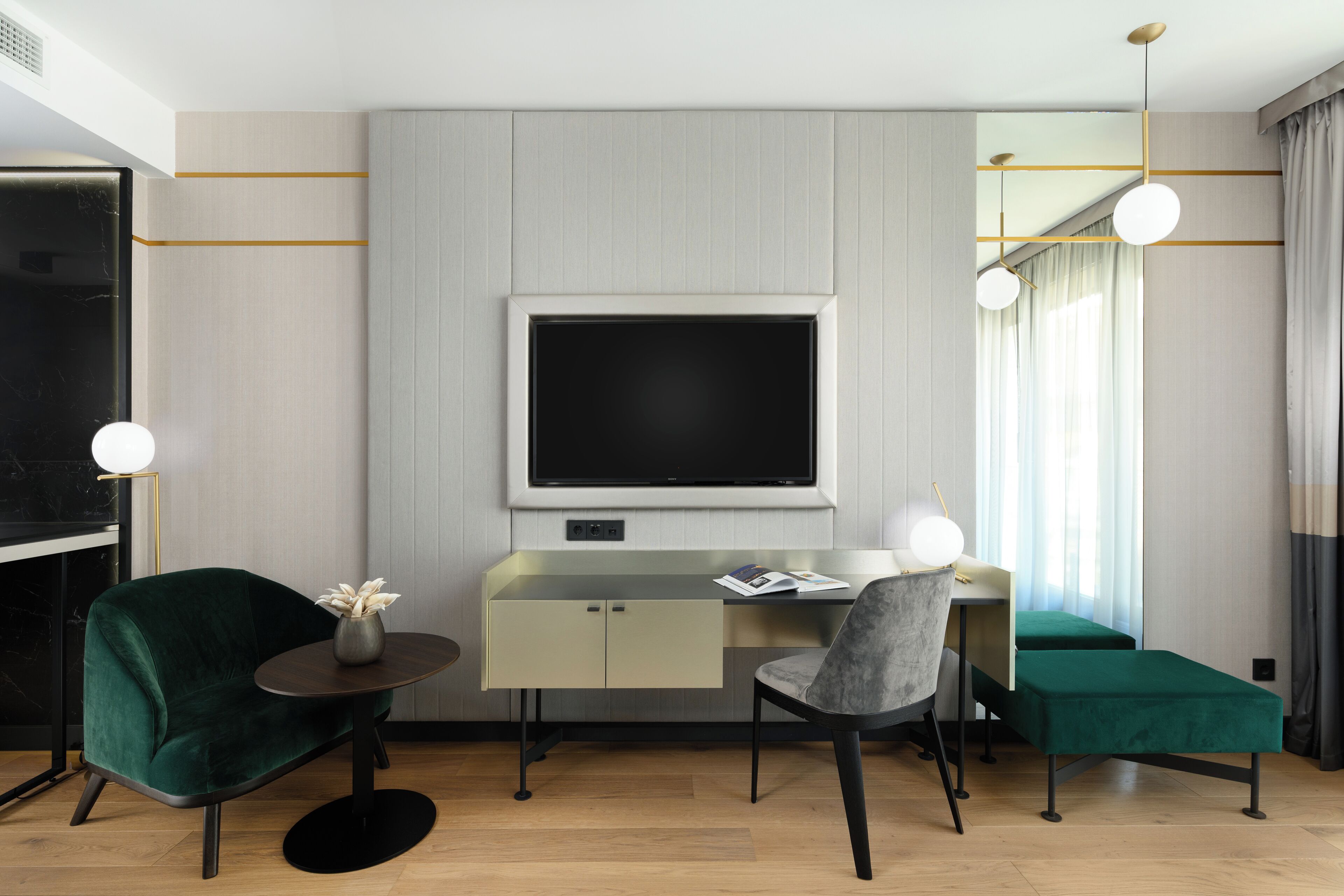 Foto - Emerald Hotel by Continental Group