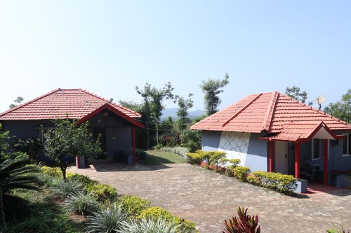 Cottage stay on a hill, Nature stay, Mountains calling!!