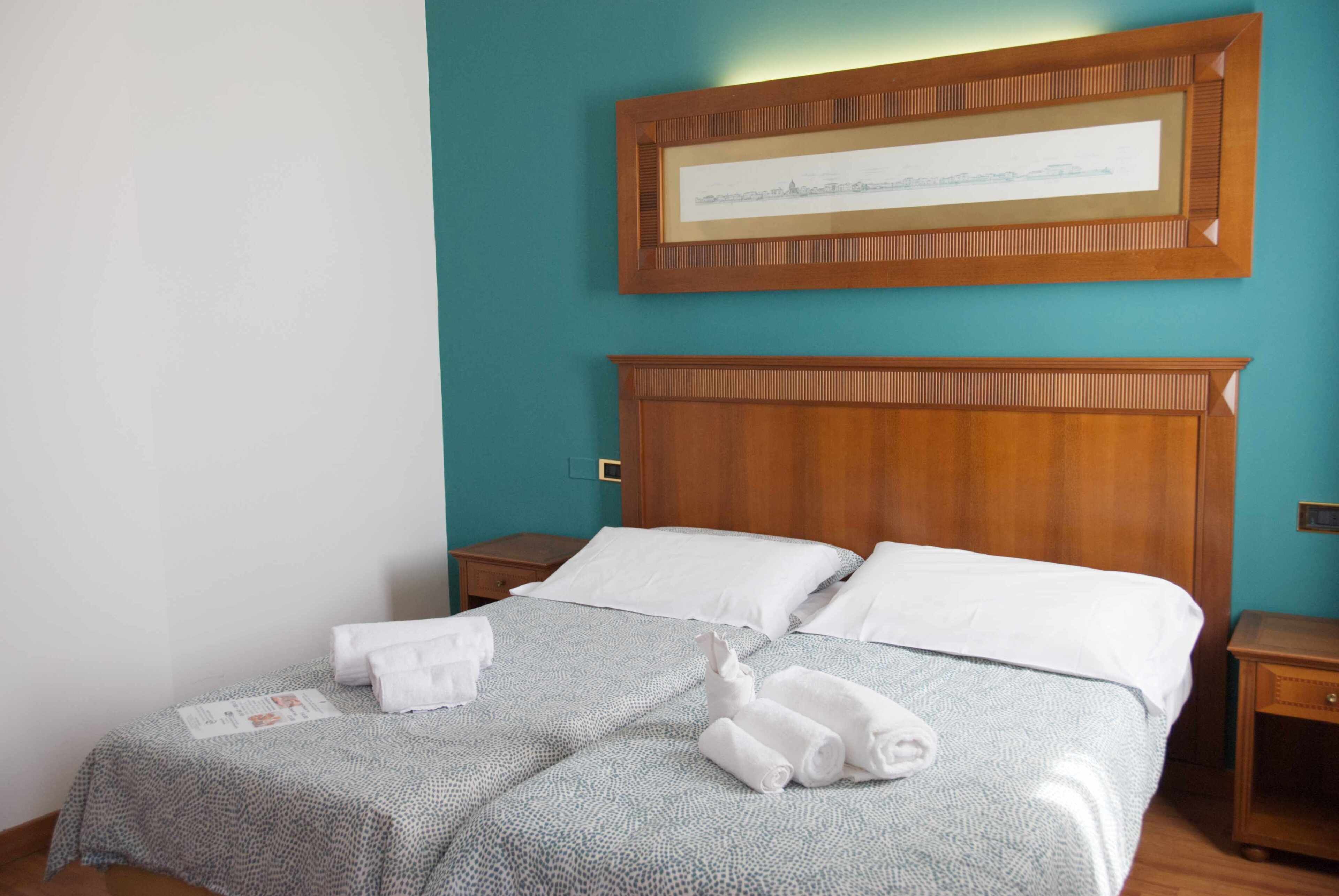 classic double room | down duvets, minibar, in-room safe, desk