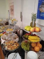 Desayuno buffet incluido todos los días 