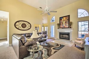 TV, fireplace, DVD player, table football - Luxe Lake House on Deep Water Cove w/ Dock (Appling)