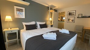 Double Room, 1 King Bed, Kitchenette, Shared Bathroom, Mountain View | Egyptian cotton sheets, premium bedding, pillow-top beds - The Herring House (Siglufjörður)