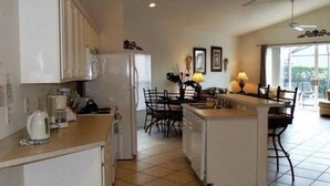 Maison, 4 chambres | Cuisine privée