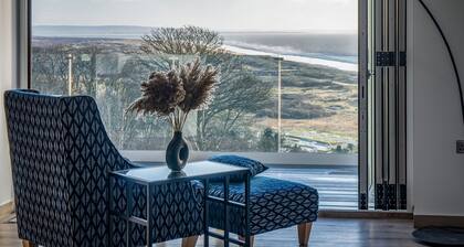 Sunrise - 5 Bedroom Home - Pendine