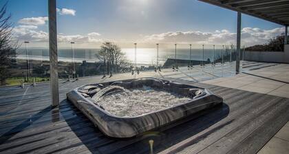 Sunrise - 5 Bedroom Home - Pendine