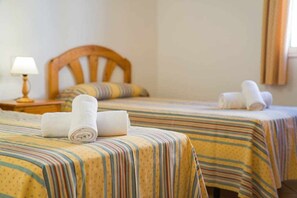 3 chambres, fer et planche Ă repasser, lit parapluie, Wi-Fi gratuit