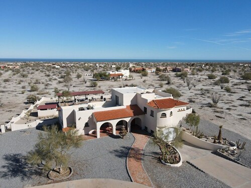 Casa Rocky Point: a spacious 3-bedroom home