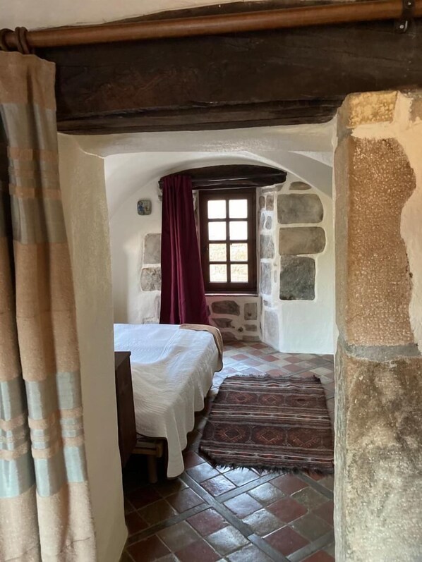 2 Schlafzimmer, Schreibtisch, WLAN, Bettwäsche