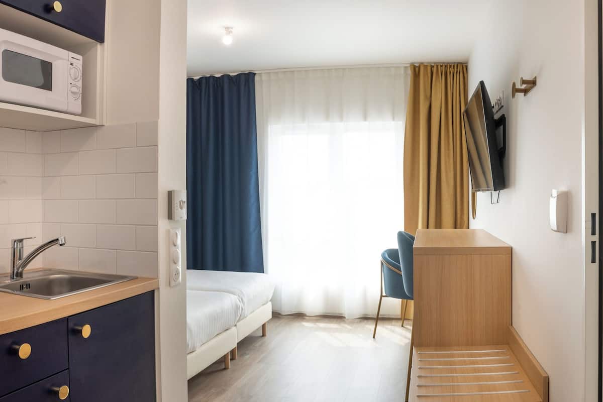 1 chambre, literie de qualité supérieure, décoration personnalisée