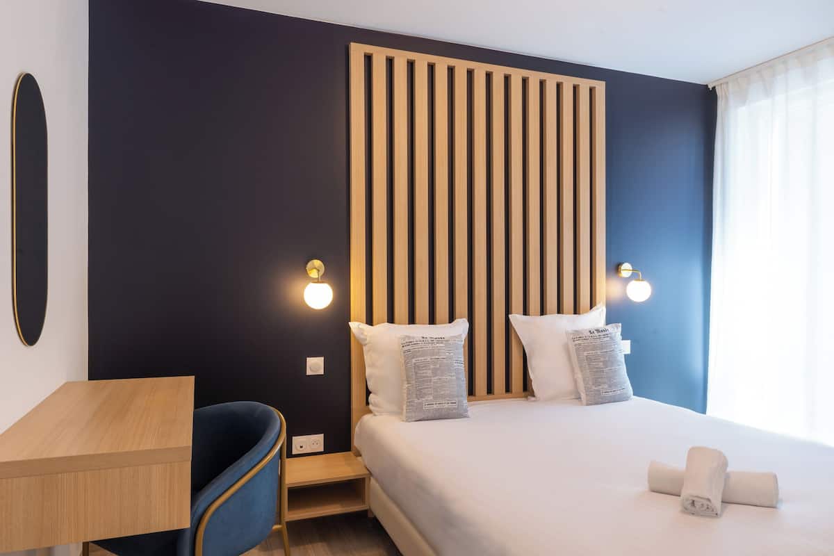 1 chambre, literie de qualité supérieure, décoration personnalisée