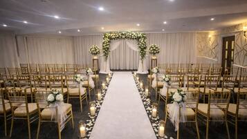 Innenbereich für Hochzeiten