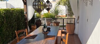 Golf villa in safe and quiet area suitable for children 