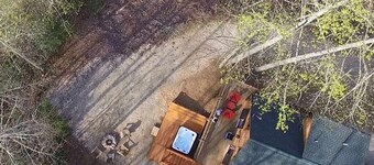 Twin Pines - Free Brewery Tour Passes - Secluded Cabin - Convenient to Fontana