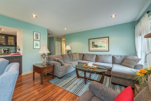 TV, fireplace, DVD player