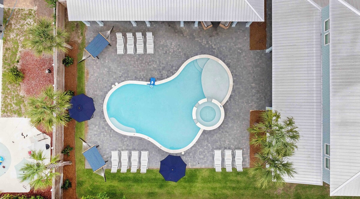 Photo 3 of Poseidon's Palace: Luxury Home with Pool+Spa! Golf Cart! 3 Min to Beach