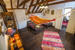 Interior - **Modern meets traditional** APT Tiramola - (Split)